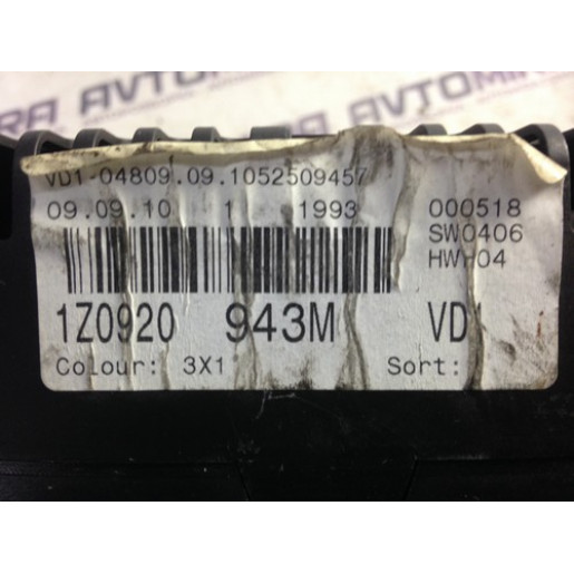 Панель приладів Skoda Octavia A5 1.6TDI 2009-2013 1Z0920943M
